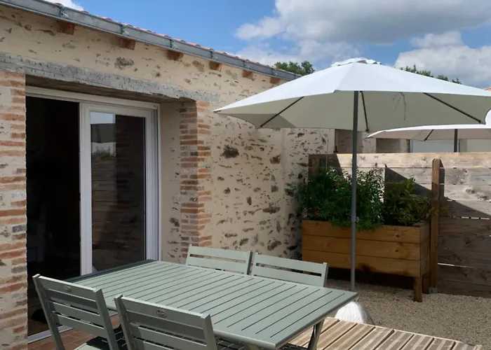 Les Du - L'ecurie - Maison 2 60m2 - Proche Nantes Avec Terrasse Casa de Férias